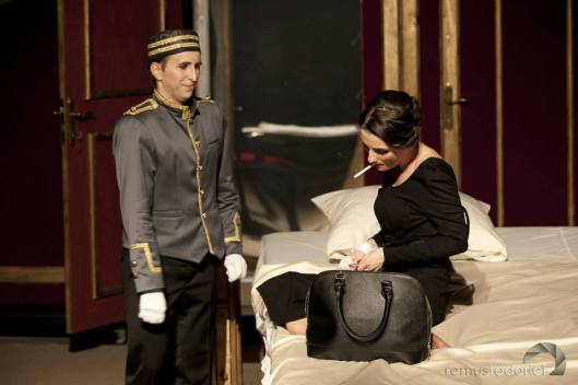 Dragoste, in 4 tablouri [3]