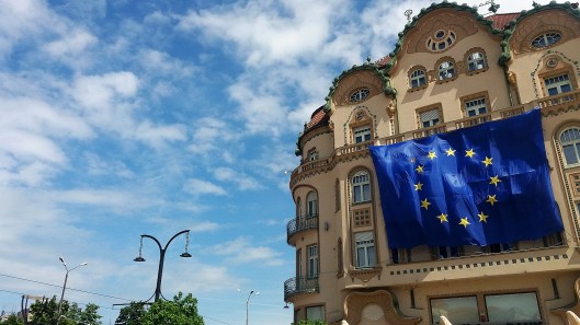 Palatul Vulturul Negru